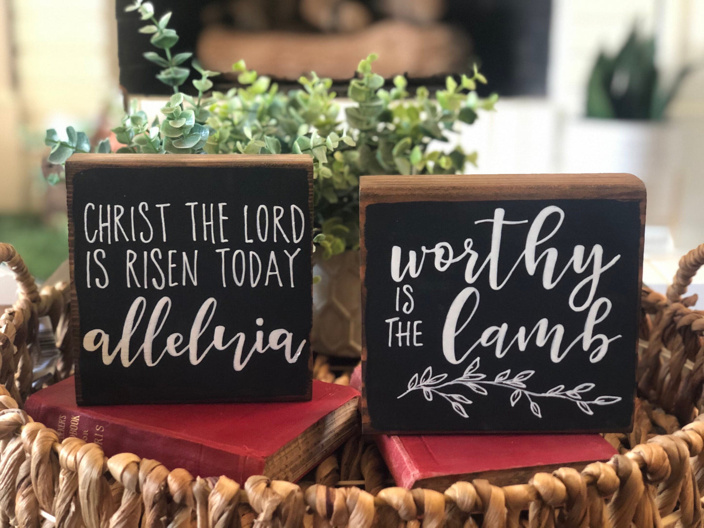 Easter Signs - Worthy is the Lamb Sign - Christ the Lord is Risen Today Sign