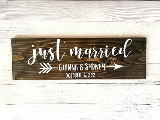 Custom Just Married Sign | Wedding Photo Prop | Personalized Just Married Wedding Sign | Wedding Ceremony Signage | Wedding Reception Sign